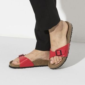 NIB birkenstock Madrid red